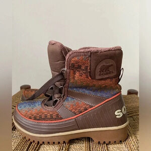 Sorel Tivoli Boots Women’s 6 Winter Snow Boot Aztec Print
